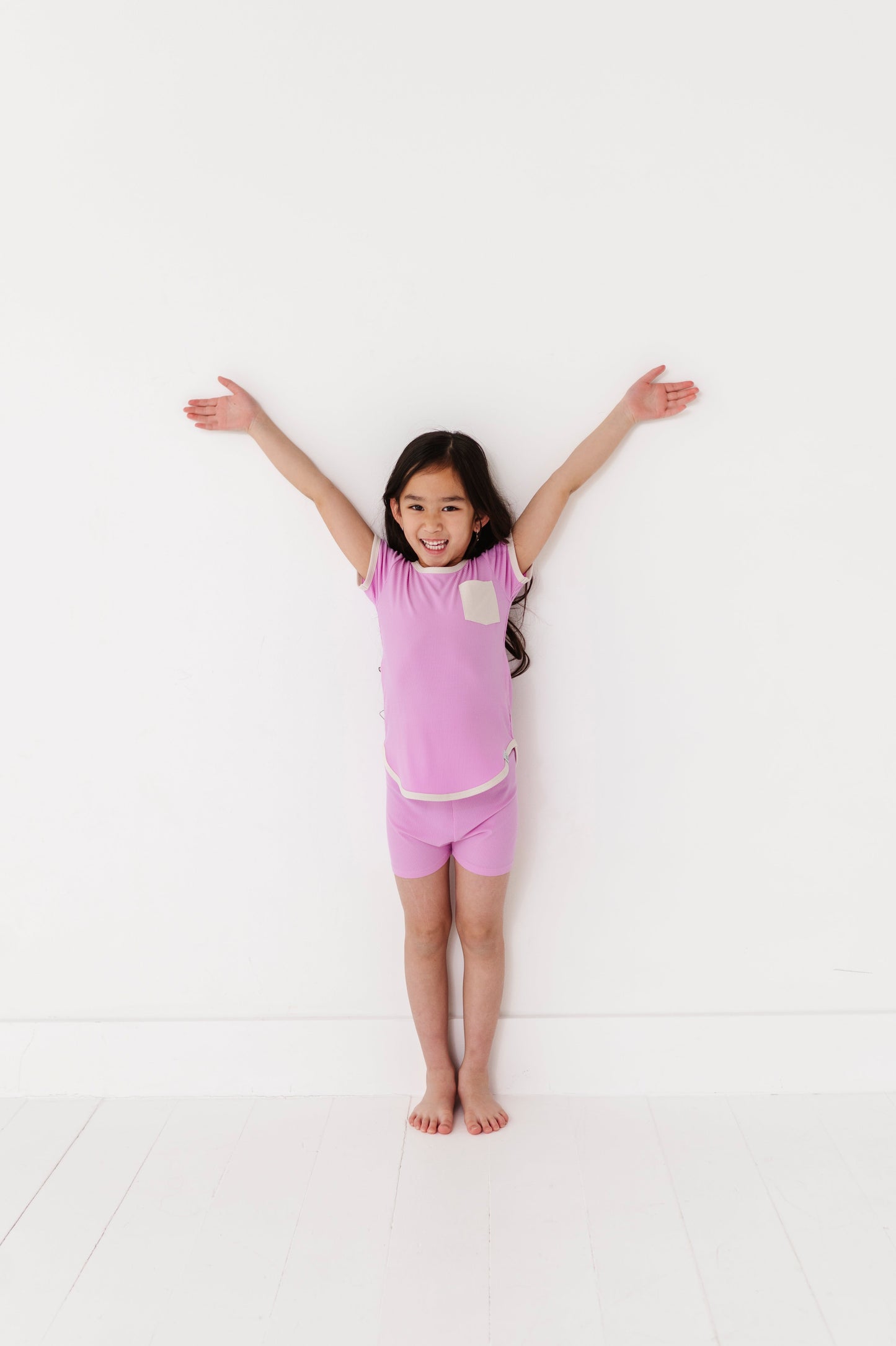 LAVENDERT-T-SHIRT DRESS + SHORTS RIB SET