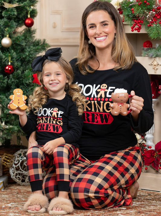 MOMMY AND ME COOKIE BAKING CREW PAJAMA SET