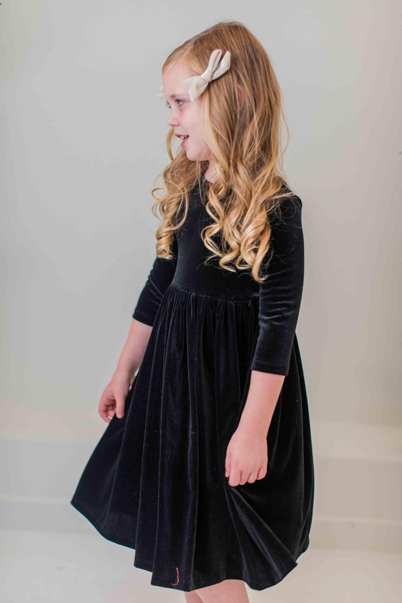 BLACK VELVET TWIRL DRESS