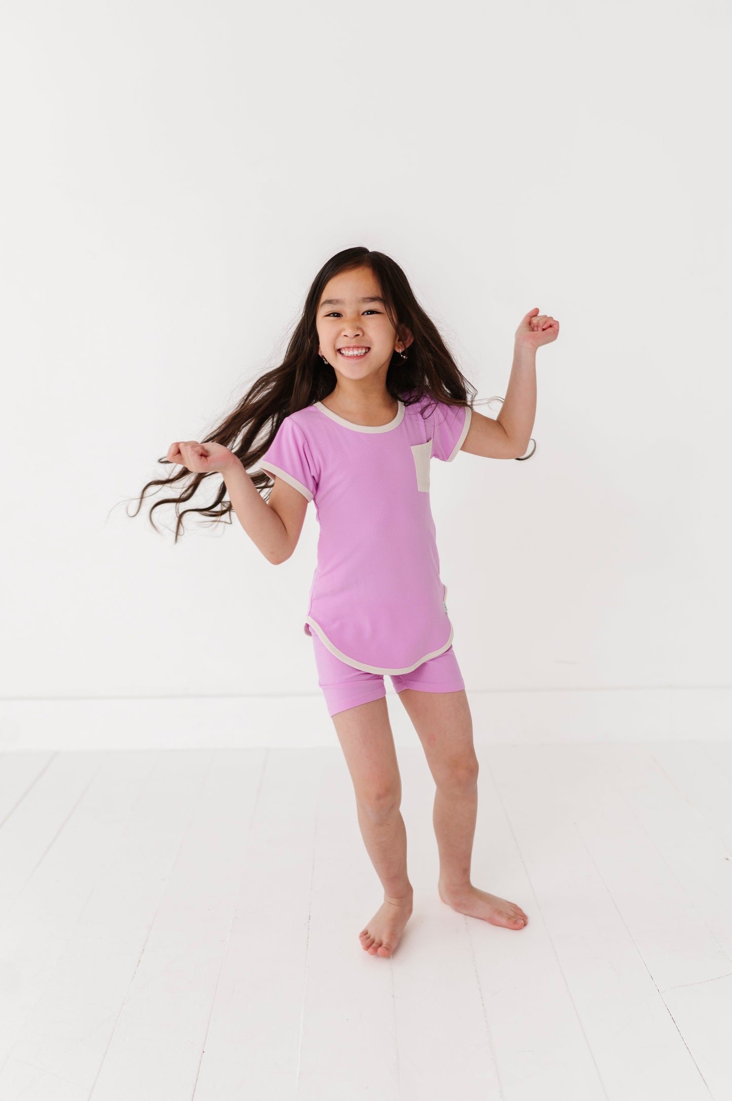 LAVENDERT-T-SHIRT DRESS + SHORTS RIB SET