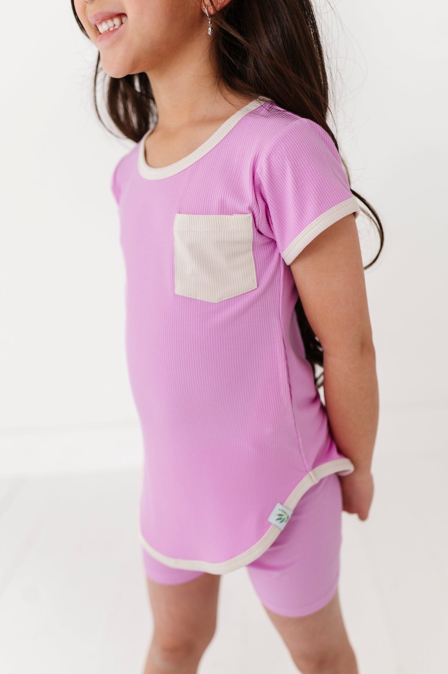 LAVENDERT-T-SHIRT DRESS + SHORTS RIB SET