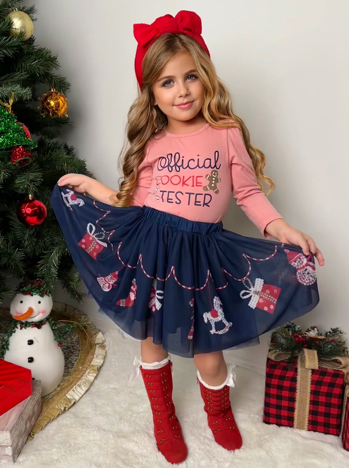 CUTEST COOKIE RUFFLE TOP AND CHRISTMAS PRINT SKIRT SET