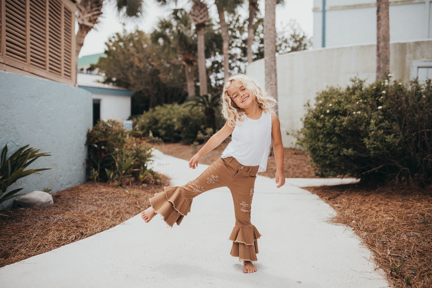 KHAKI DENIM RUFFLE PANTS