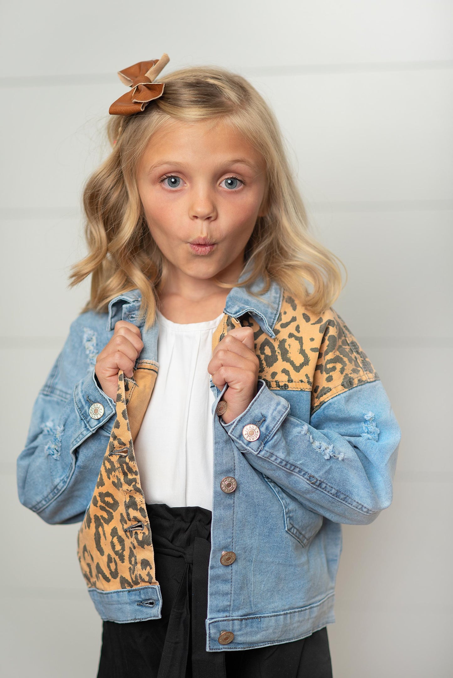 LEOPARD PATCH DENIM JACKET