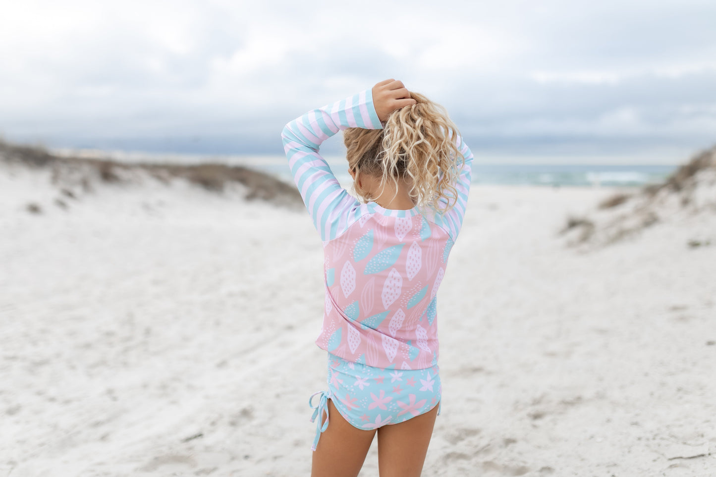 MINT FLORAL LONG SLEEVE RASH GUARD SWIMSUIT