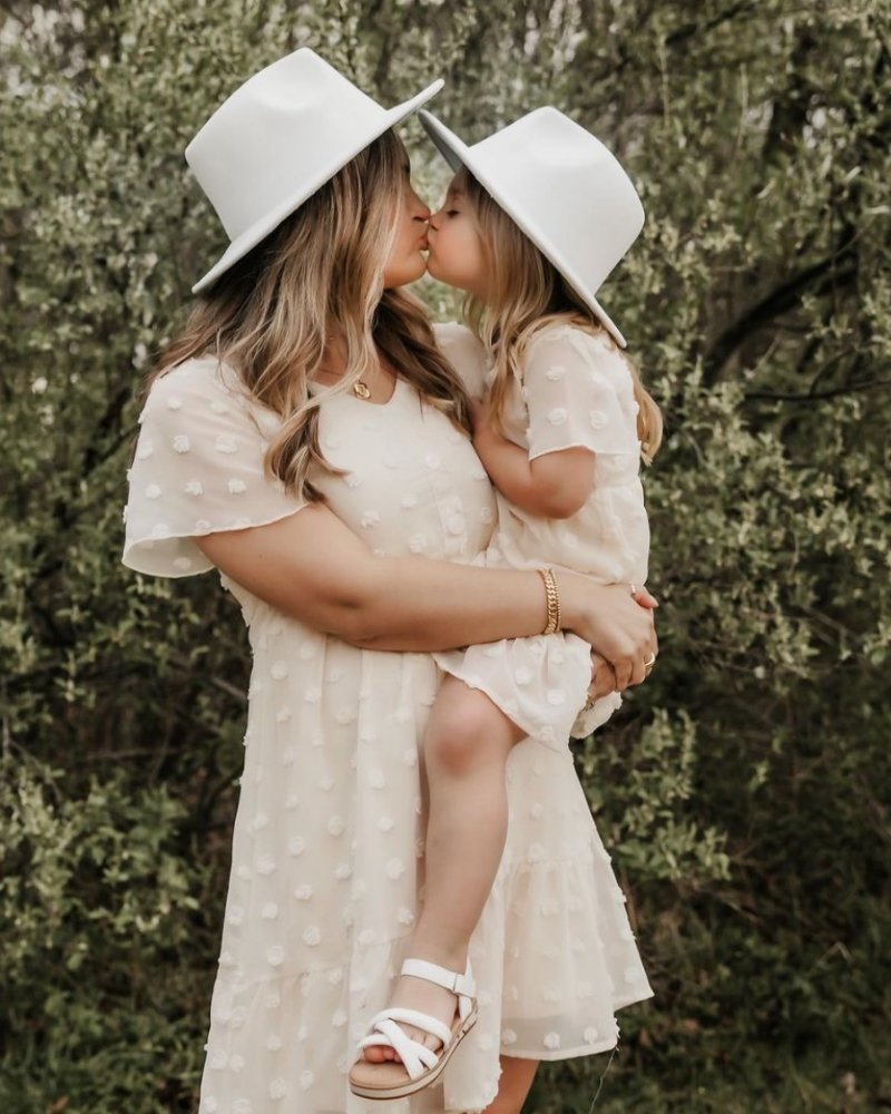 SHORT SLEEVE DOT DRESS - IVORY