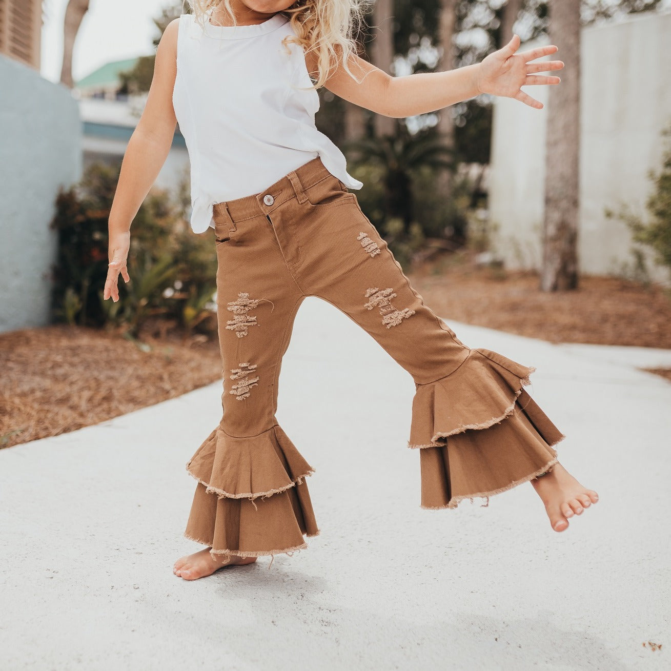 KHAKI DENIM RUFFLE PANTS